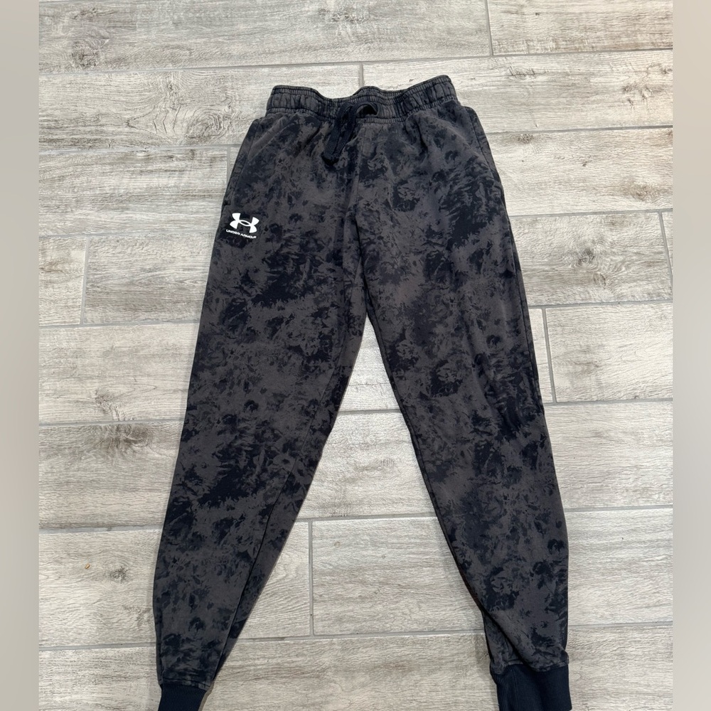 Under armour joggers